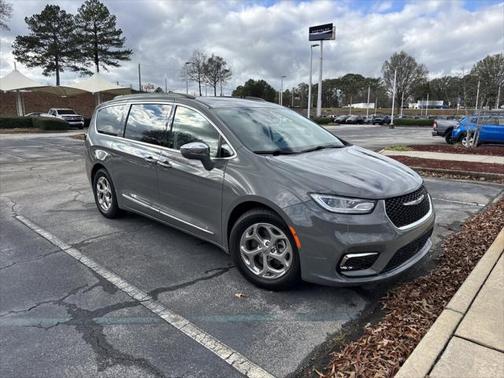 2022 Chrysler Pacifica Limited