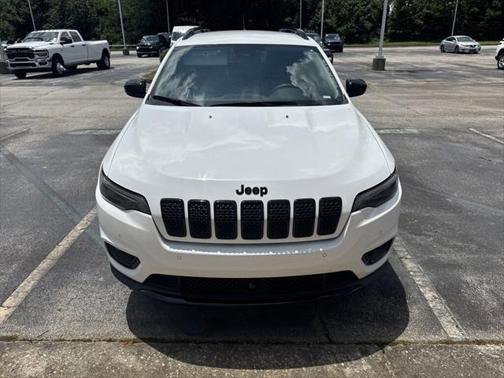 2023 Jeep Cherokee Altitude Lux 4x4