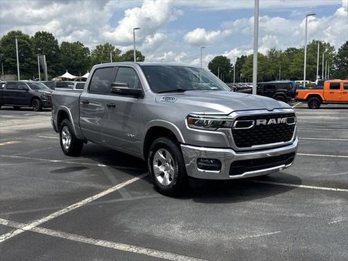 2025 RAM 1500 Big Horn Crew Cab 4x4 57' Box