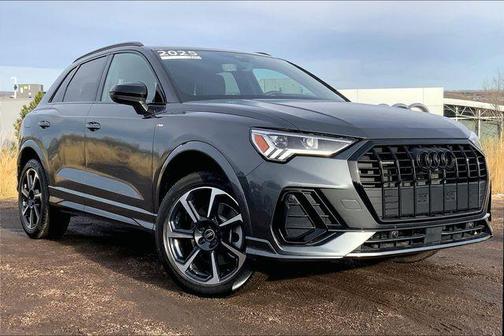 2025 Audi Q3 Premium 45 TFSI S line quattro Tiptronic