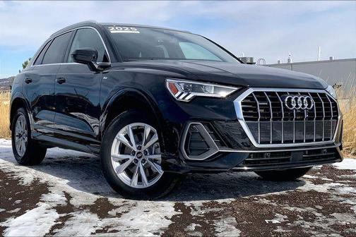 2025 Audi Q3 Premium 45 TFSI S line quattro Tiptronic