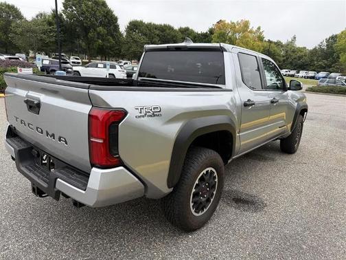 2024 Toyota Tacoma TRD OFF ROAD