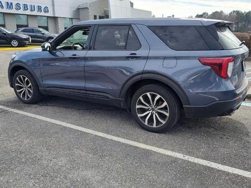2021 Ford Explorer ST