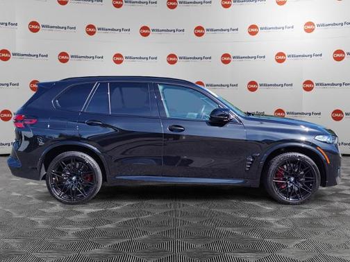 Black Sapphire Metallic 2024 BMW X5 COMPETITION