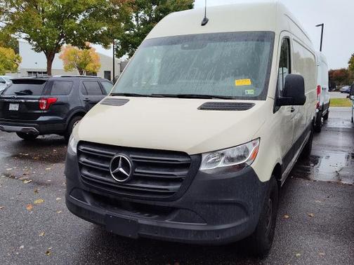 2023 Mercedes-Benz Sprinter 2500 High Roof