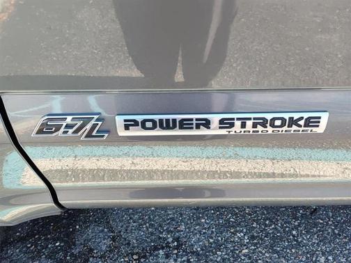 2022 Ford F-350 PLATINUM