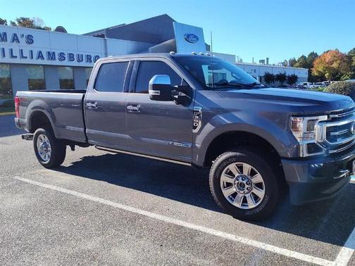 2022 Ford F-350 PLATINUM