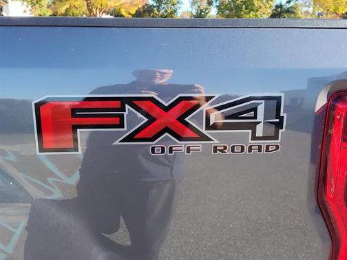 2022 Ford F-350 PLATINUM