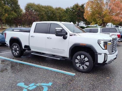2025 GMC Sierra 1500 DENALI