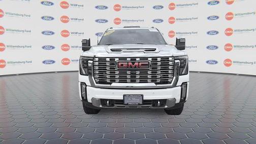 2025 GMC Sierra 1500 DENALI