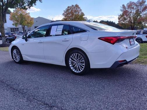 2019 Toyota Avalon LIMITED