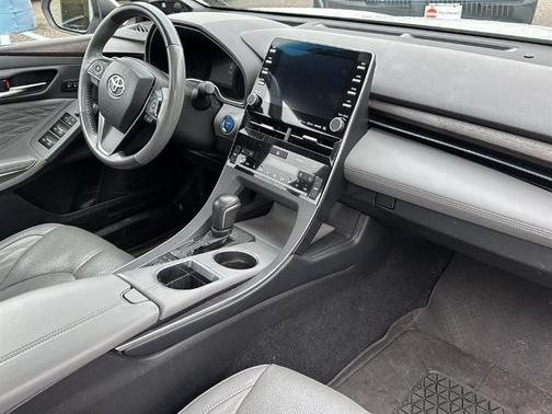 2019 Toyota Avalon LIMITED