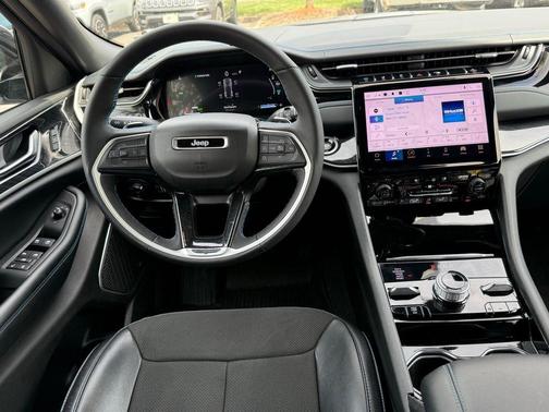 2023 Jeep Grand Cherokee 4xe Trailhawk