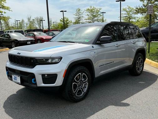 2023 Jeep Grand Cherokee 4xe Trailhawk