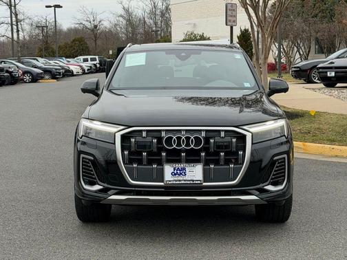 2025 Audi Q7 55 Premium Plus