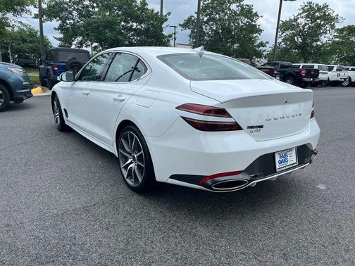 2024 Genesis G70 2.5T