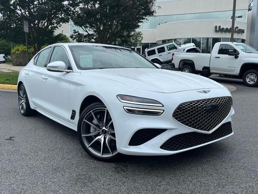 2024 Genesis G70 2.5T