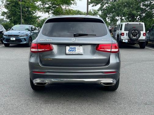 2018 Mercedes-Benz GLC 300 Base 4MATIC
