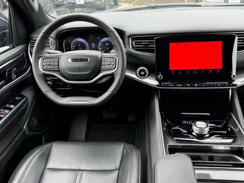 2024 Jeep Wagoneer L Base