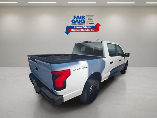2022 Ford F-150 Lightning Pro