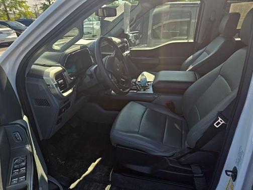 2022 Ford F-150 Lightning Pro