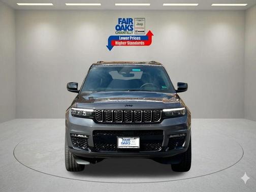Metallic 2025 Jeep Grand Cherokee L Summit