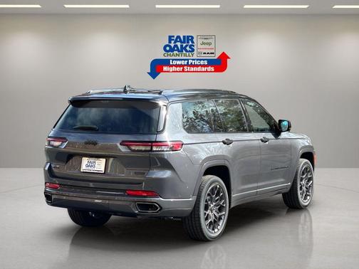 2025 Jeep Grand Cherokee L Summit