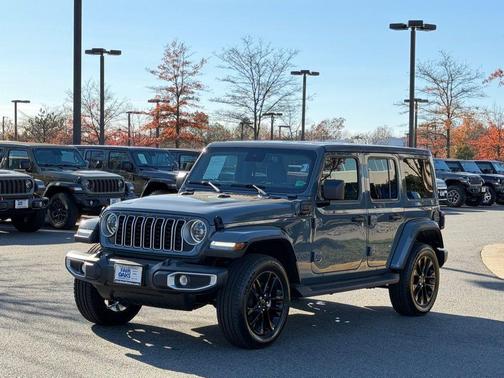 2025 Jeep Wrangler 4xe Sahara
