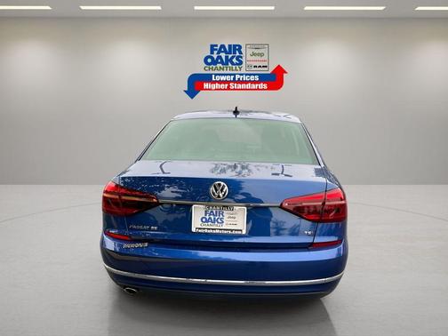 2017 Volkswagen Passat 1.8T SE