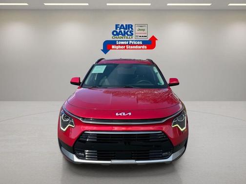 2023 Kia Niro SX
