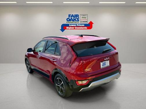 2023 Kia Niro SX