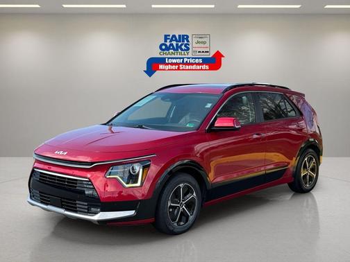 2023 Kia Niro SX