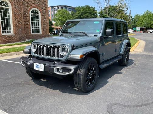 2025 Jeep Wrangler 4xe Sahara