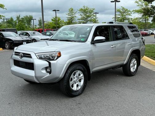 2024 Toyota 4Runner SR5