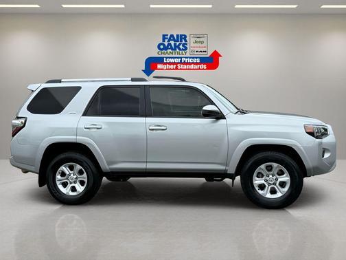 2024 Toyota 4Runner SR5