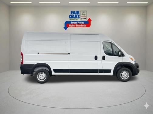 Bright White Clearcoat 2026 RAM ProMaster 3500 High Roof