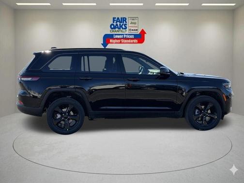 Diamond Black 2026 Jeep Grand Cherokee Limited