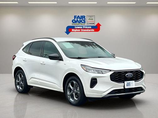 2023 Ford Escape ST-Line