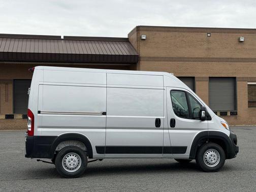 2026 RAM ProMaster 2500 High Roof