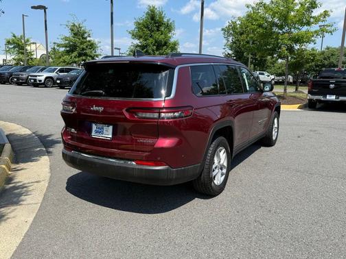 2022 Jeep Grand Cherokee L Laredo