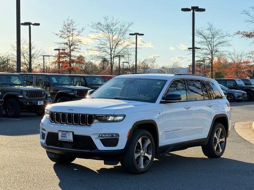 2023 Jeep Grand Cherokee 4xe Base