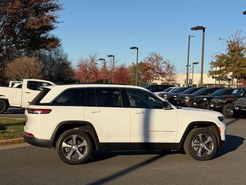 2023 Jeep Grand Cherokee 4xe Base