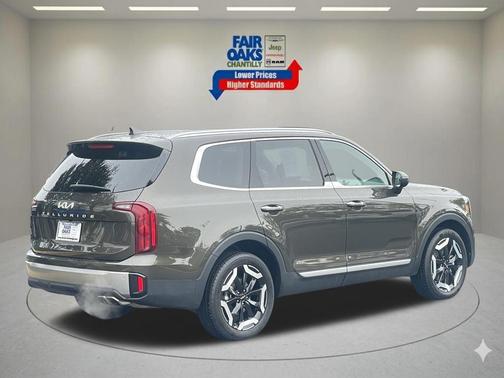 Dark Moss 2025 Kia Telluride S