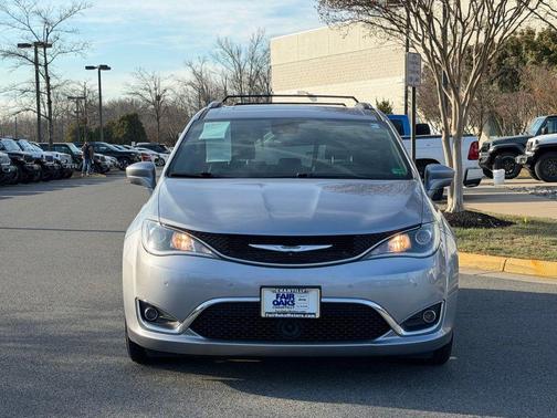 2020 Chrysler Pacifica Touring-L Plus