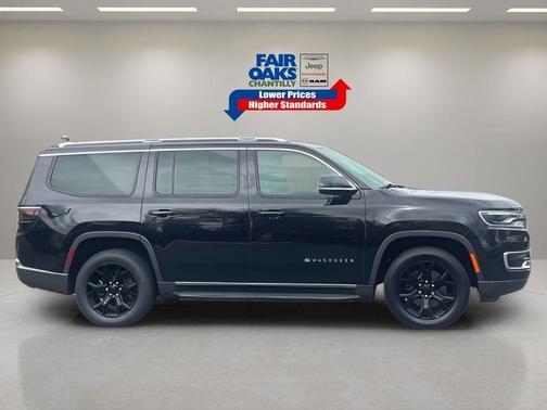 2022 Jeep Wagoneer Series II