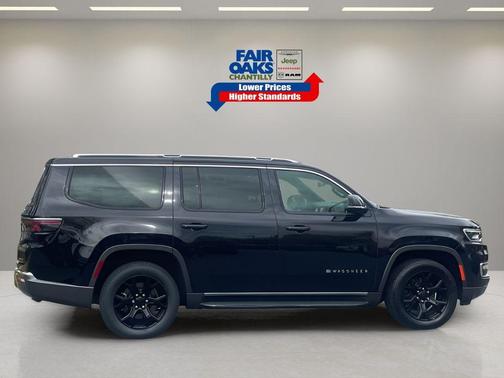 2022 Jeep Wagoneer Series II