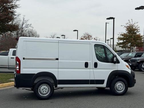 2025 RAM ProMaster 1500 Low Roof