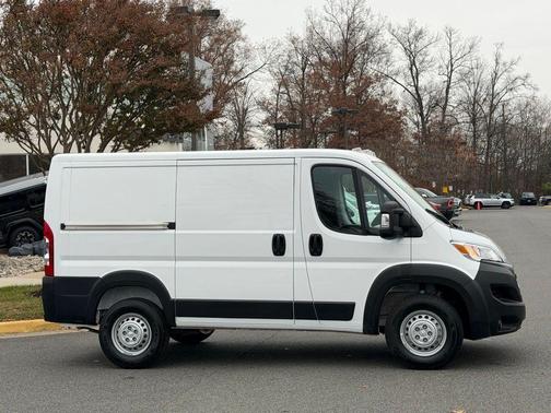 2025 RAM ProMaster 1500 Low Roof