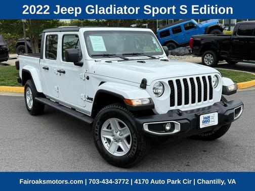 2022 Jeep Gladiator Sport
