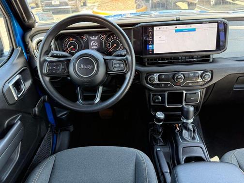 2024 Jeep Wrangler Sport